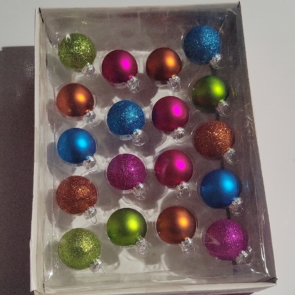Colorful Christmas Ornaments Set